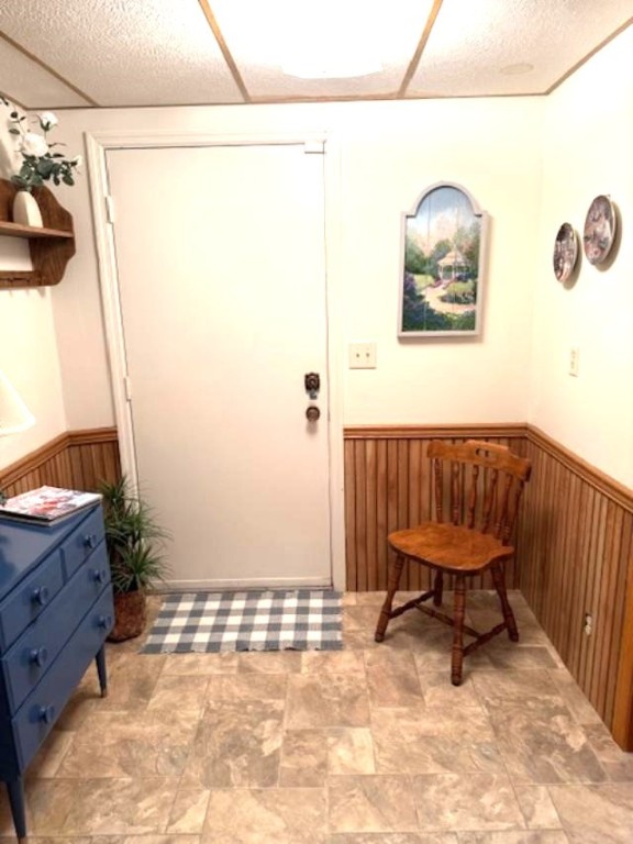 16 Old Ottawa Court Property Photo 15