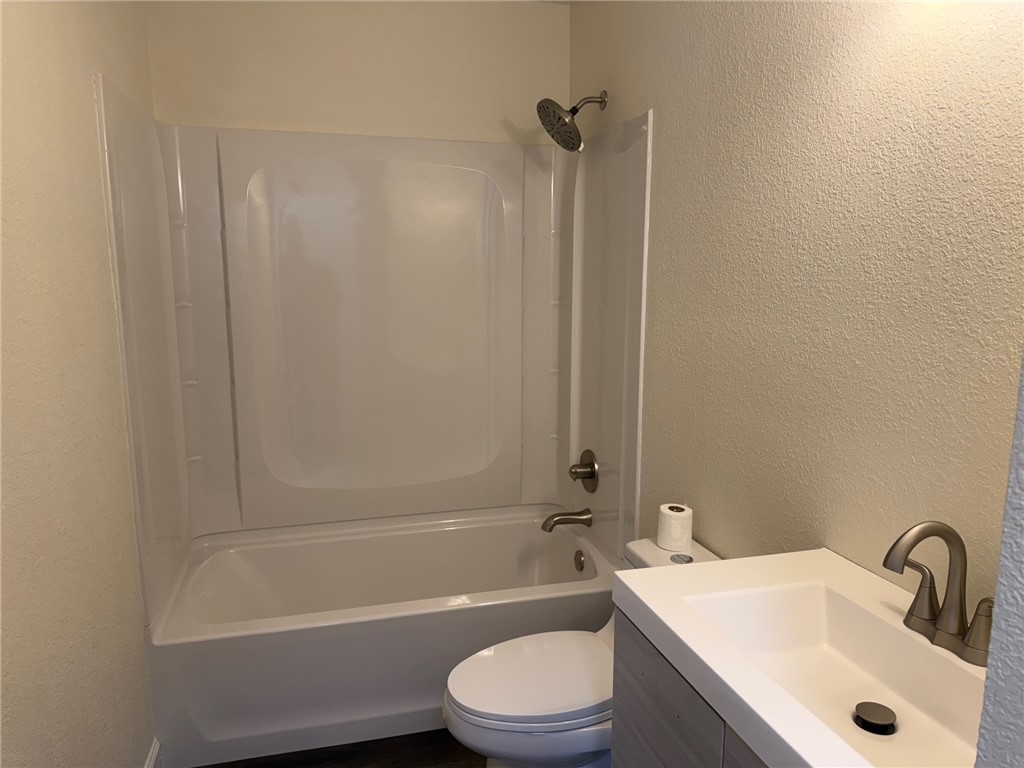 25 Apple Drive Property Photo 7