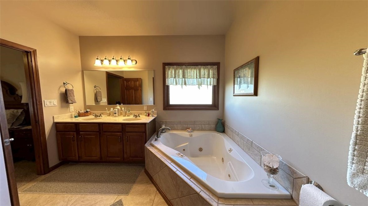 142 Westwood Circle Property Photo 17