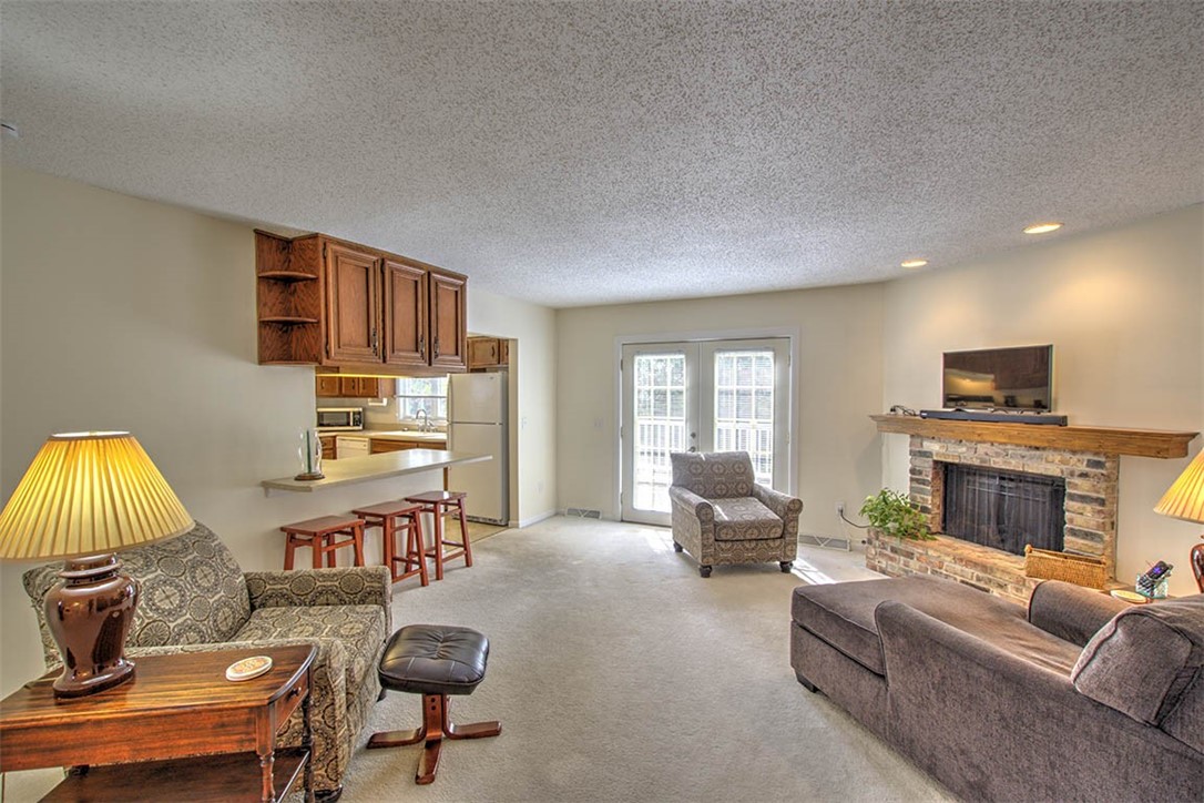 2819 S Forrest Lane Property Photo 10