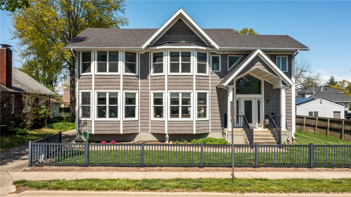 306 W Wabash Avenue Property Photo