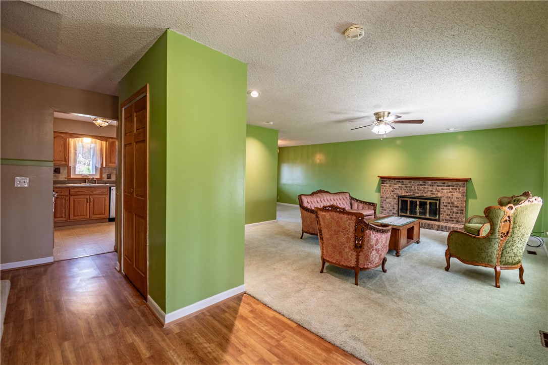 2923 S Burgener Court Property Photo 2
