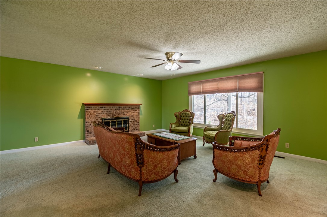 2923 S Burgener Court Property Photo 3