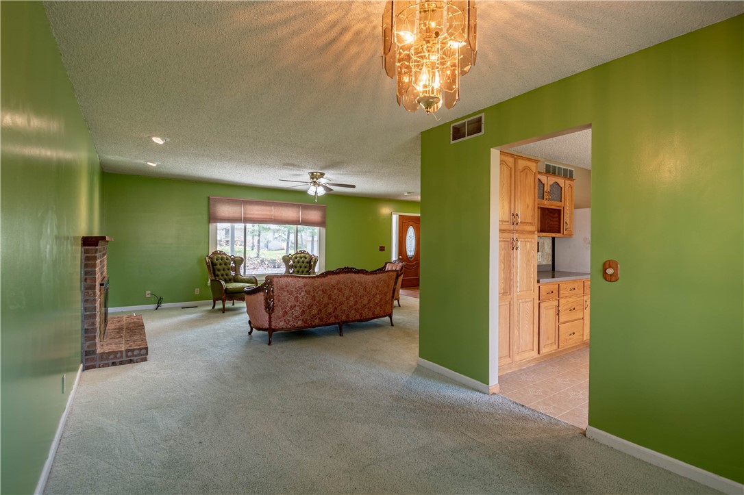 2923 S Burgener Court Property Photo 7