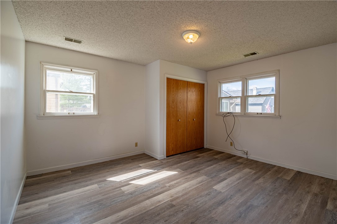 2923 S Burgener Court Property Photo 18