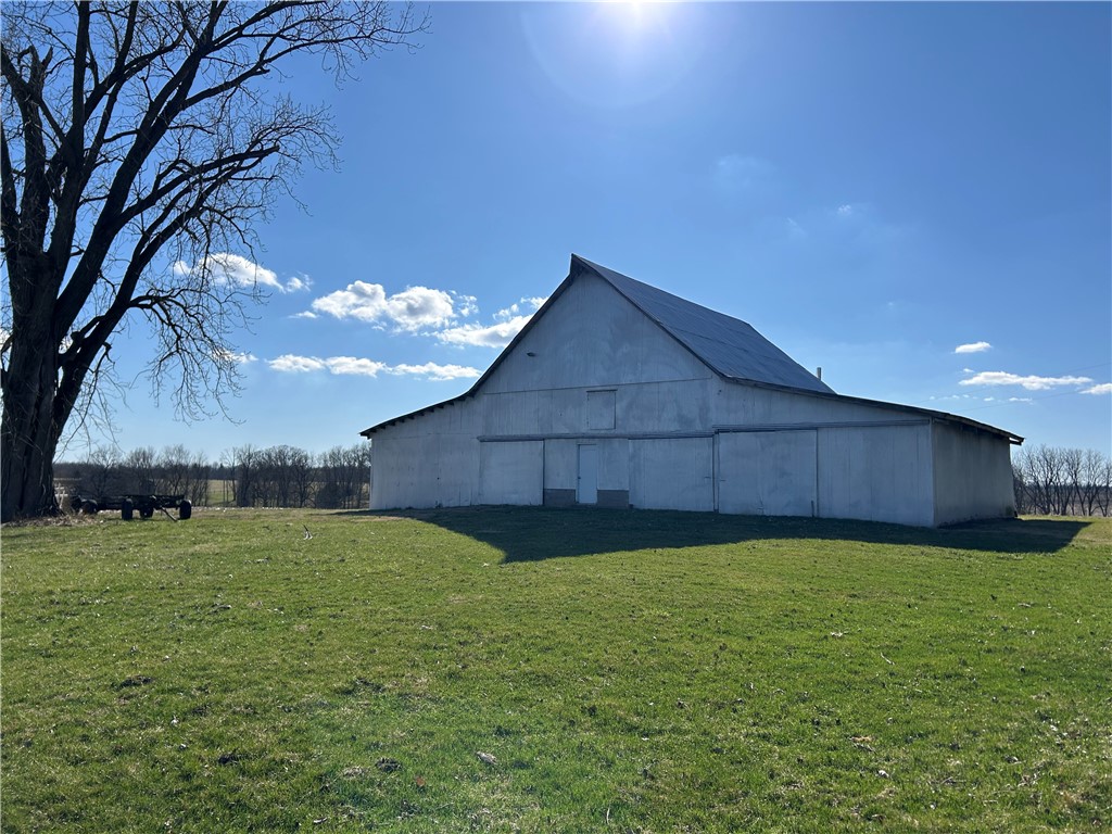 9480 Caleb Road Property Photo 3