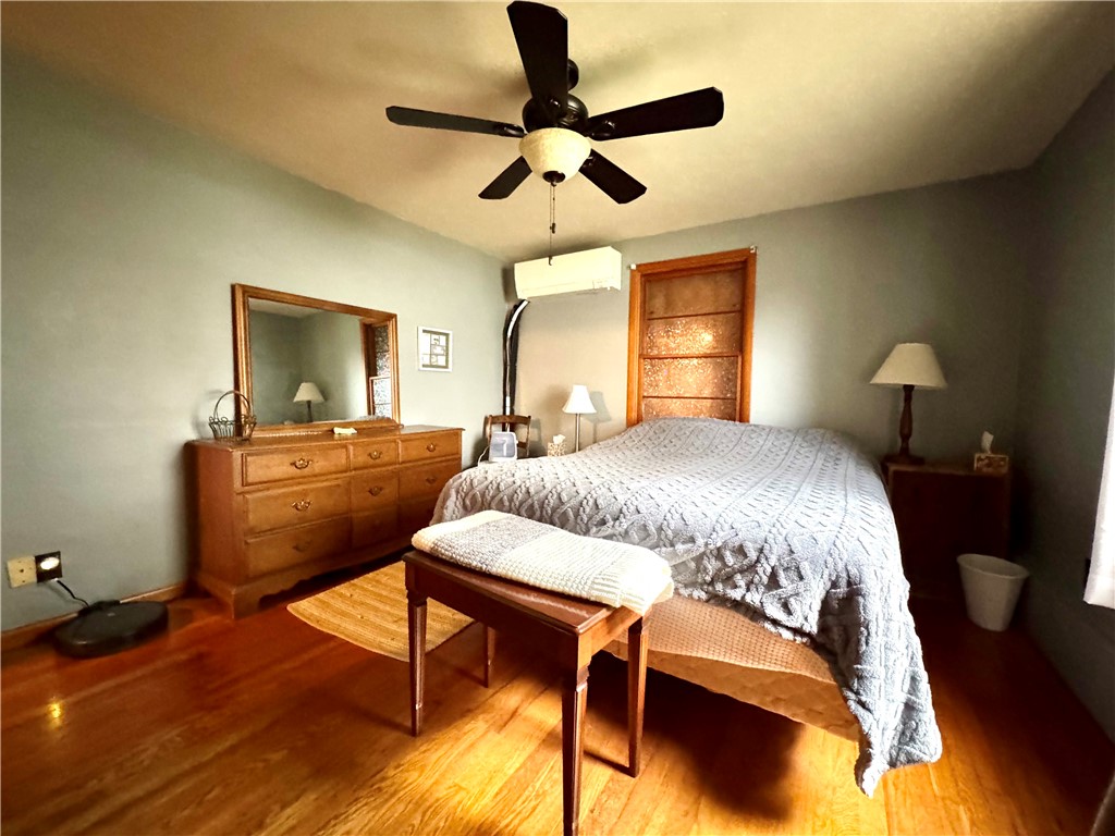 414 E Wood Street Property Photo 13