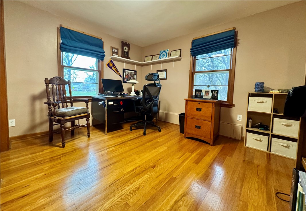 414 E Wood Street Property Photo 14