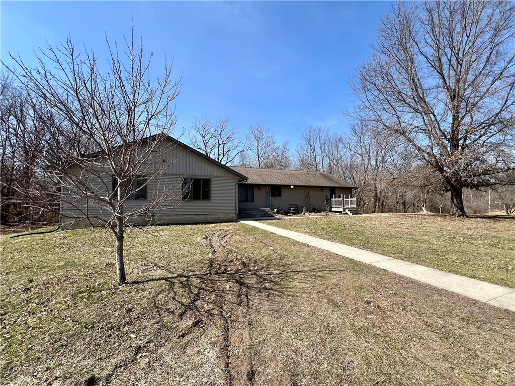 30552 Peaceful Court Property Photo 3