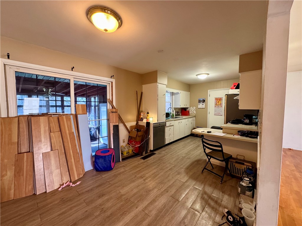 2222 8th Street Circle Property Photo 3