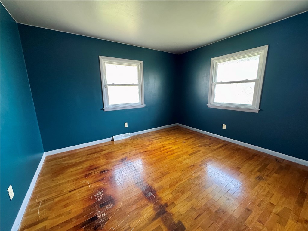 2222 8th Street Circle Property Photo 6