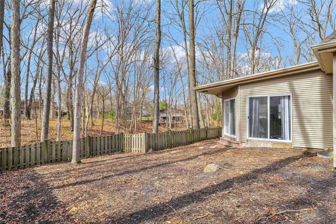 48 Shorewood S Drive Property Photo 11