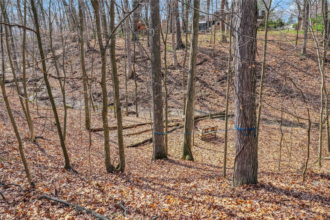 48 Shorewood S Drive Property Photo 14