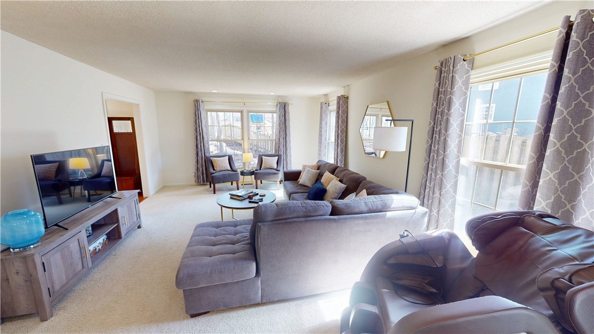 48 Shorewood S Drive Property Photo 20