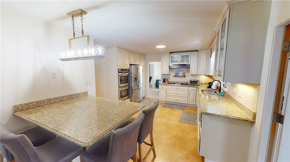 48 Shorewood S Drive Property Photo 27