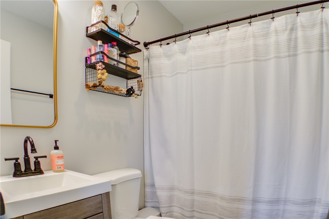 1706 Douglas Street Property Photo 9