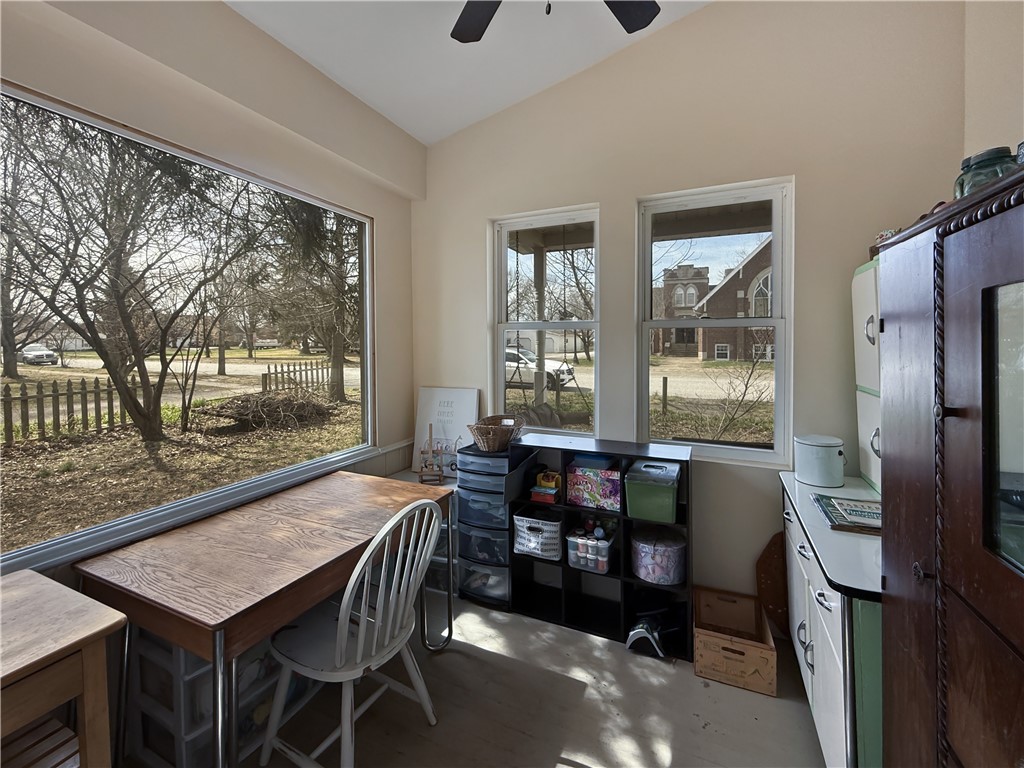 114 N Washington Street Property Photo 4