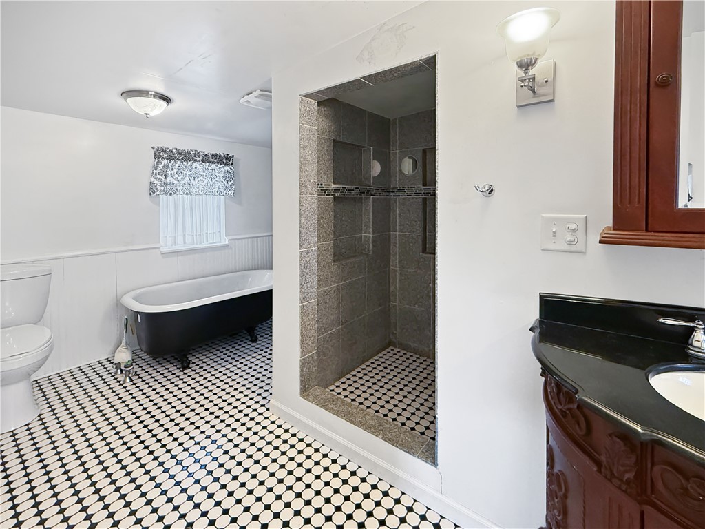 114 N Washington Street Property Photo 13