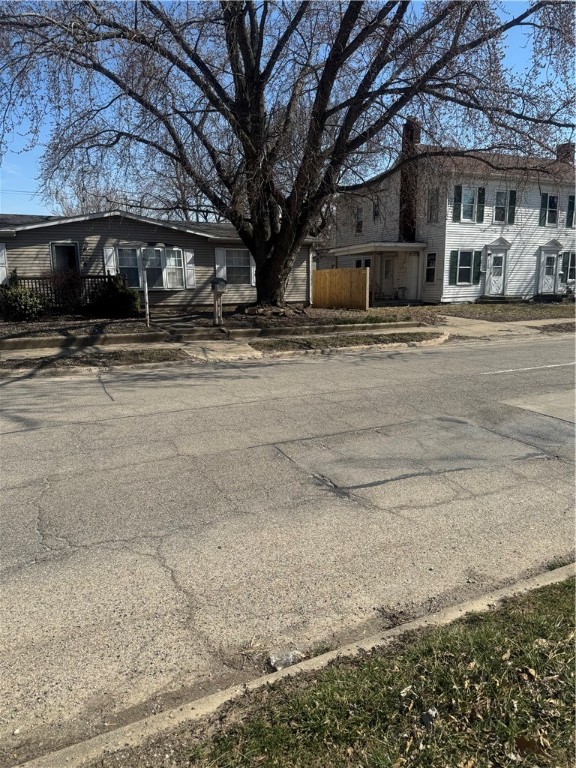 516 N Central Avenue Property Photo 2
