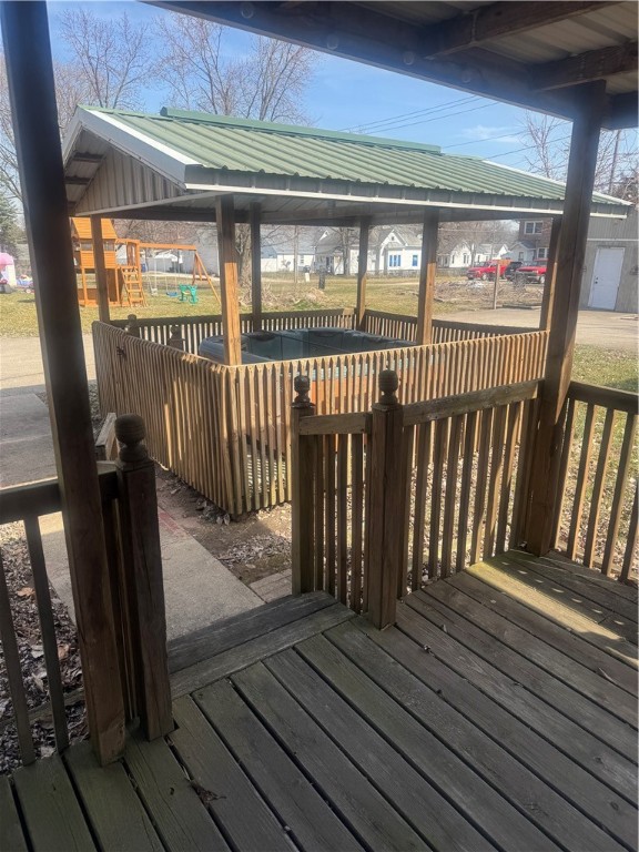 516 N Central Avenue Property Photo 5
