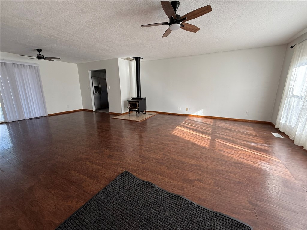 3716 Tuttle Street Property Photo 2