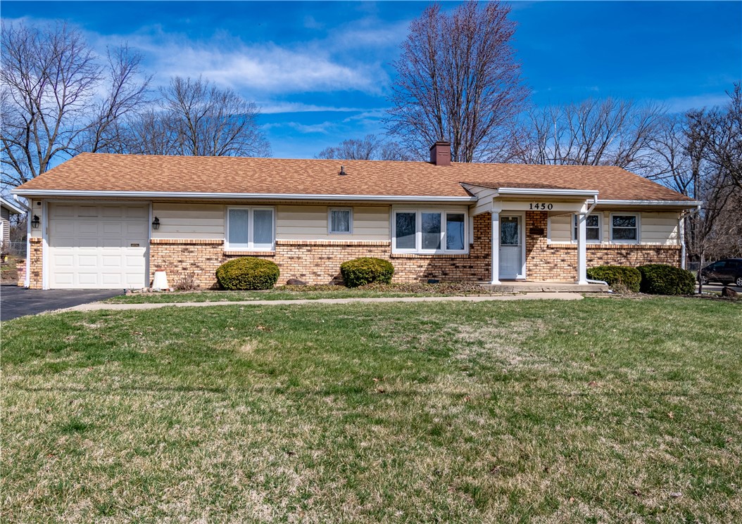 1450 W Semor Drive Property Photo 1