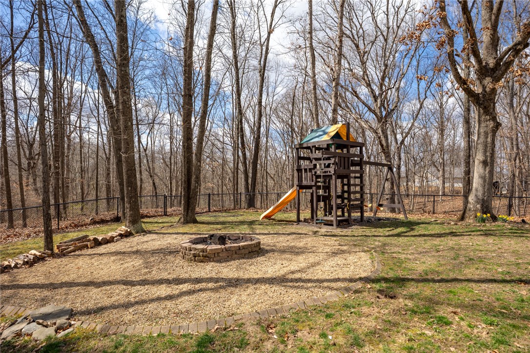 15173 Hilltop Circle Property Photo 38