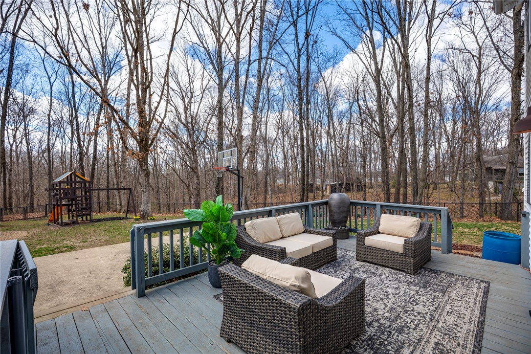 15173 Hilltop Circle Property Photo 44