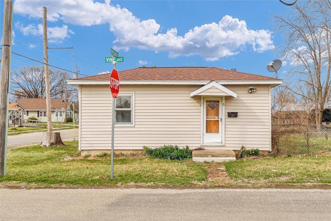 5 Vine Avenue Property Photo 1