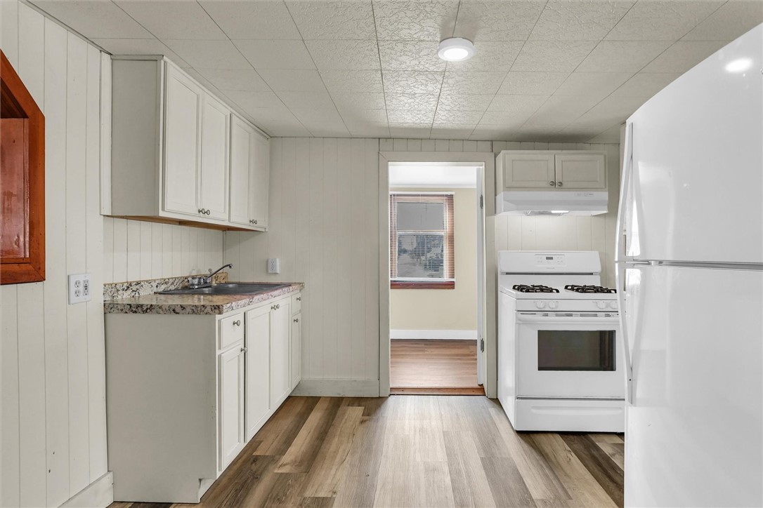 5 Vine Avenue Property Photo 16