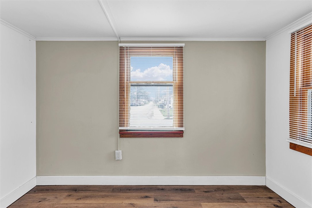 5 Vine Avenue Property Photo 25
