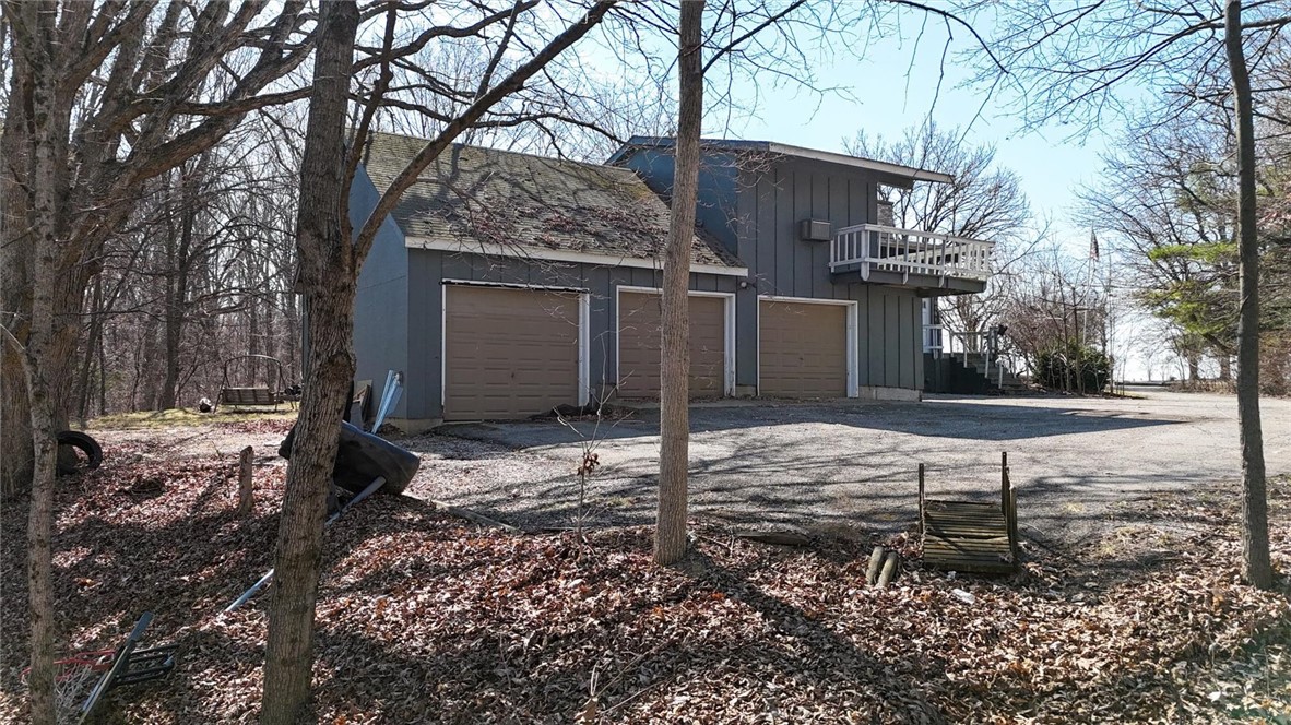 14510 Whispering Oaks Property Photo 18
