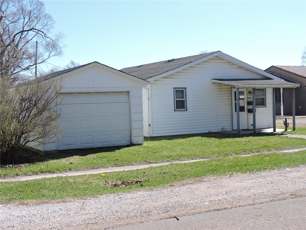 102 7th Street Property Photo