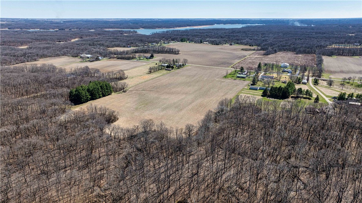 1900 N Road Property Photo 8