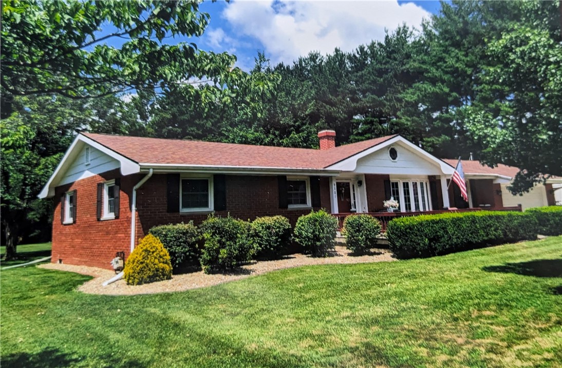 9381 Nees Street Property Photo