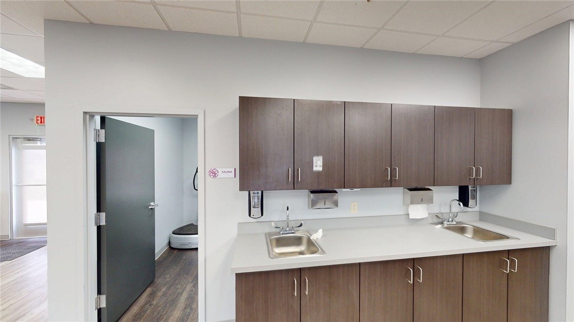 1192-1196 E Pershing Road 96 Property Photo 26