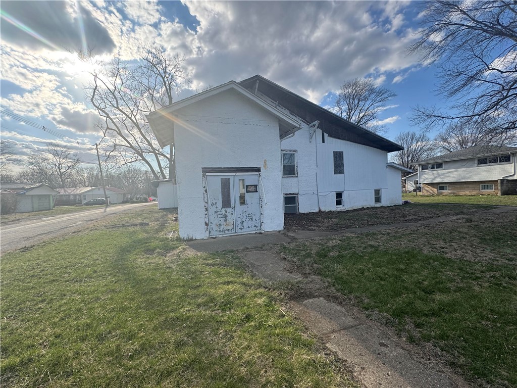 1750 Jefferson Street Property Photo