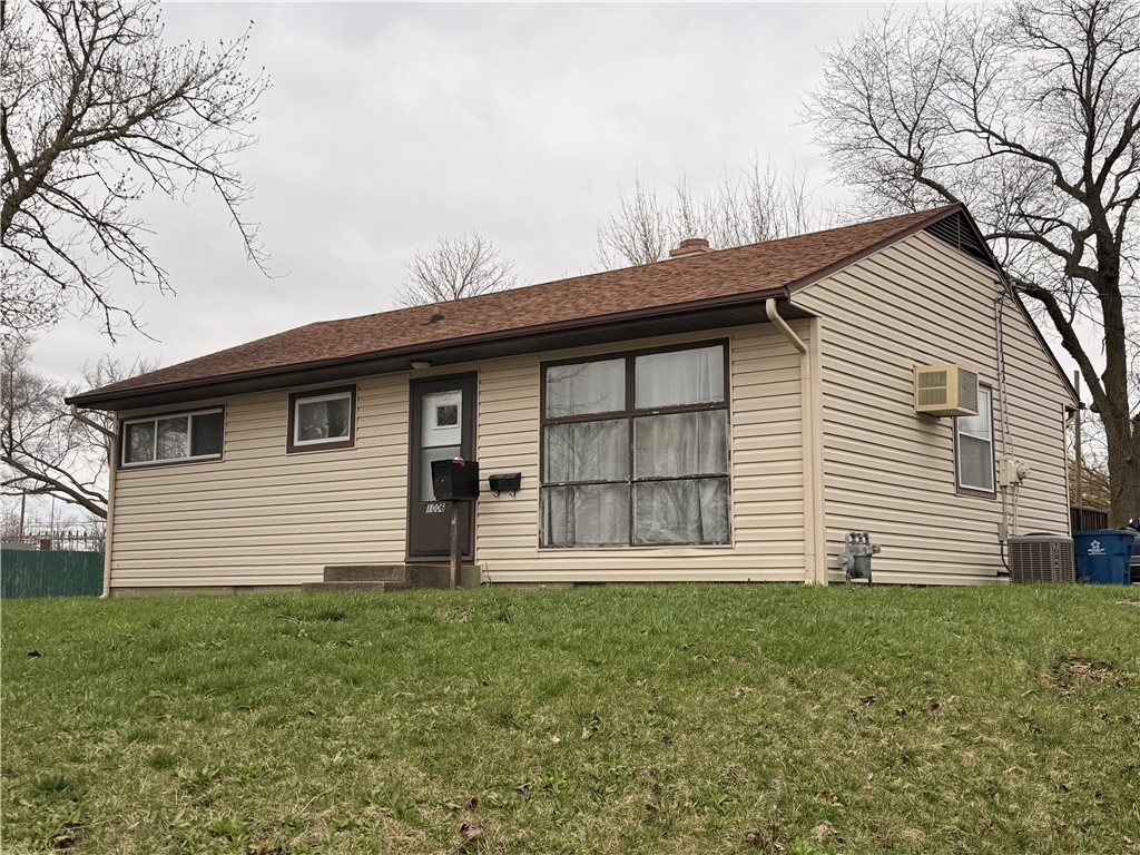 1006 W Main Street Property Photo