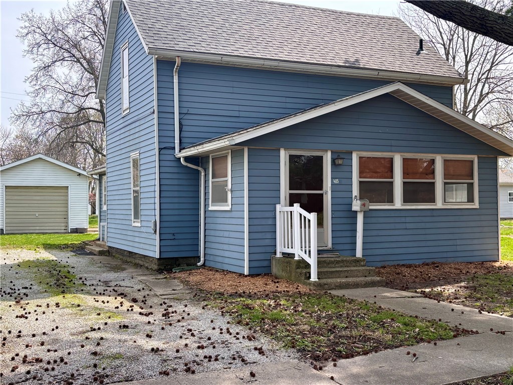 405 N Saint Clair Street Property Photo