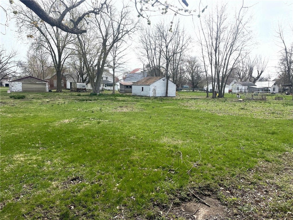 217 N Vine Street Property Photo 2