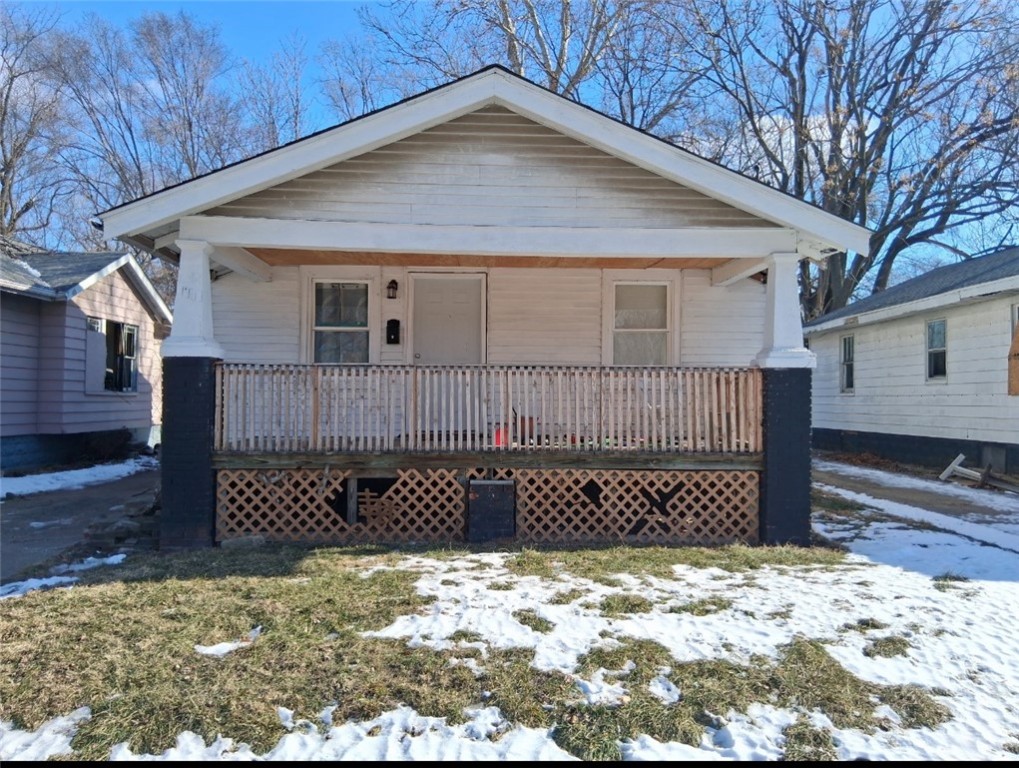 1242 N Woodford Street Property Photo