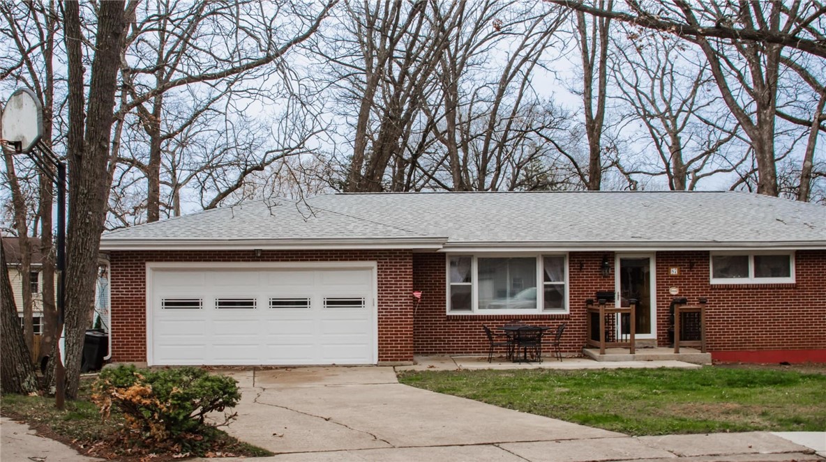 87 Woodhill Court Property Photo 1