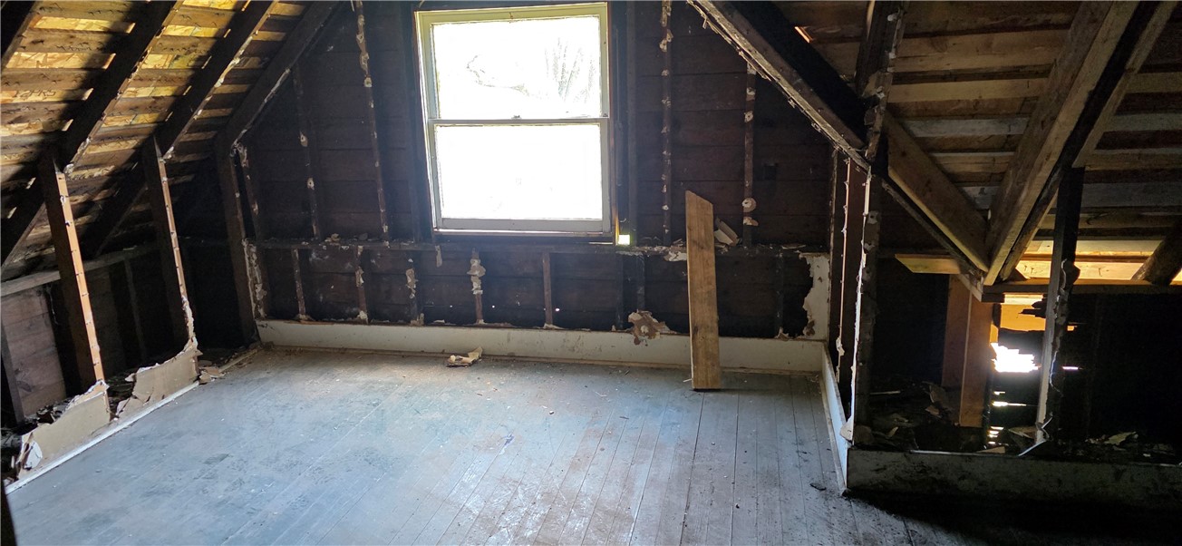 1110 Martin Street Property Photo 11