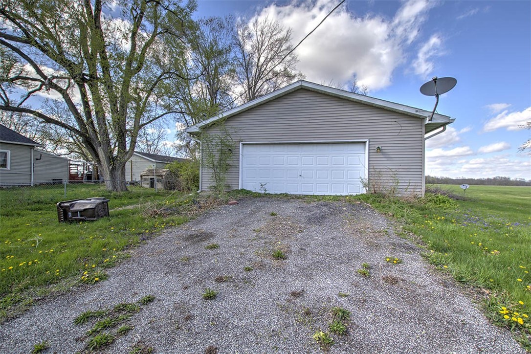 290 E Broadway Street Property Photo 10