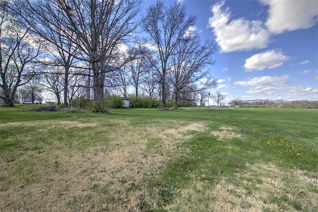 290 E Broadway Street Property Photo 11