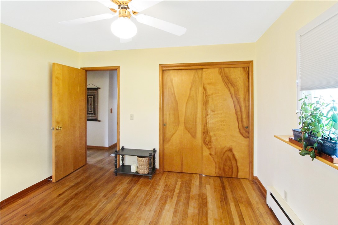 521 Hall Court Property Photo 11