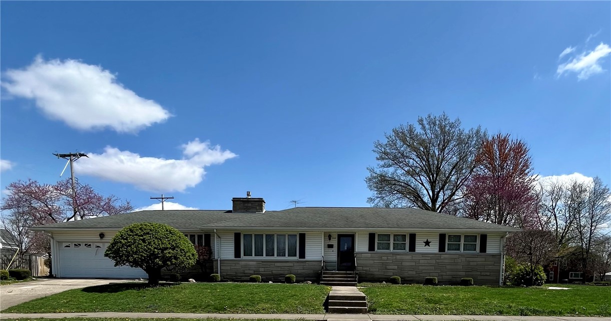 302 S Jefferson Street Property Photo