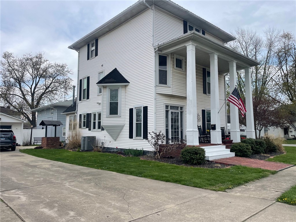 106 E Adams Avenue Property Photo