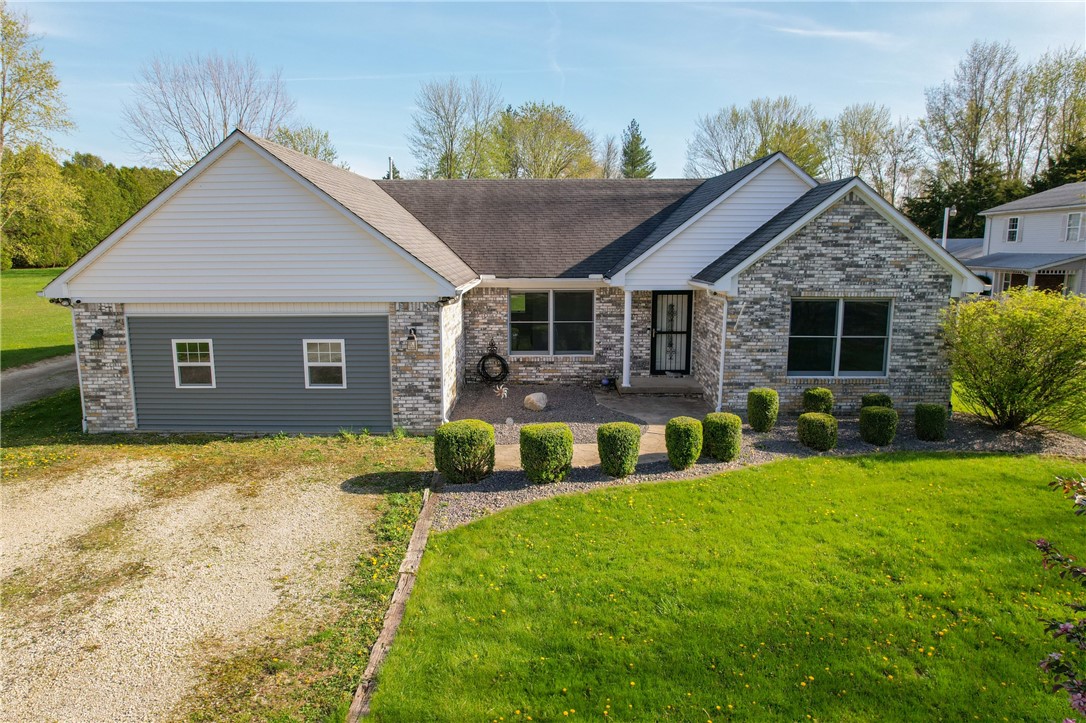 16002 Arrowhead Road Property Photo