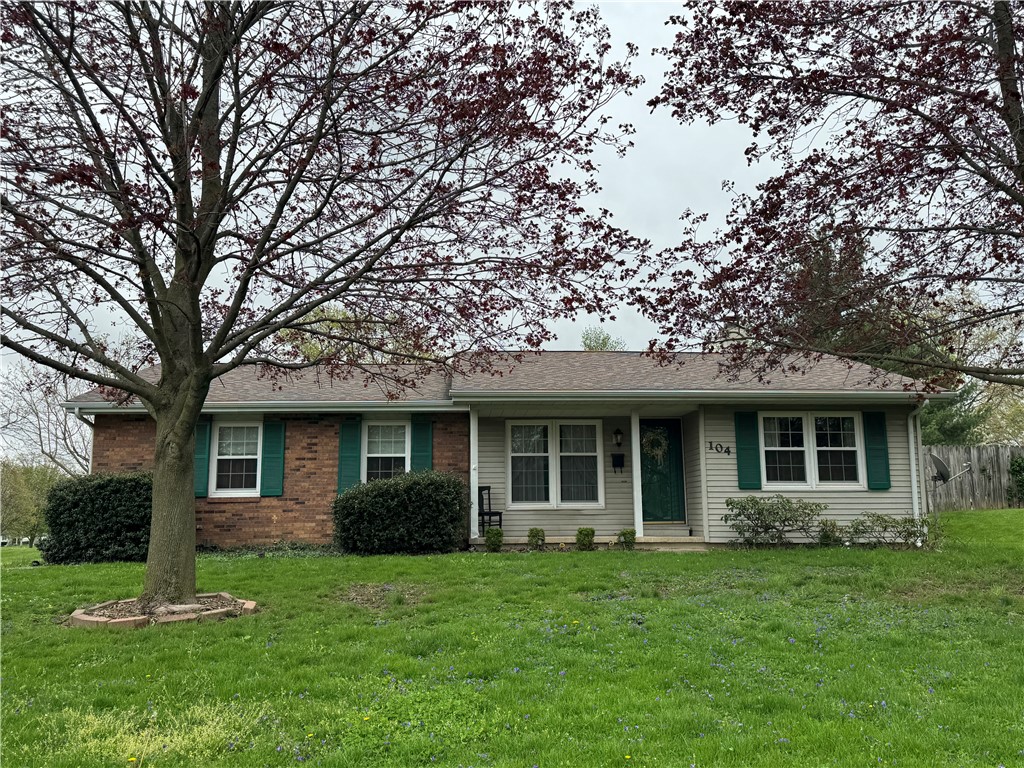 104 N High Street Property Photo 1